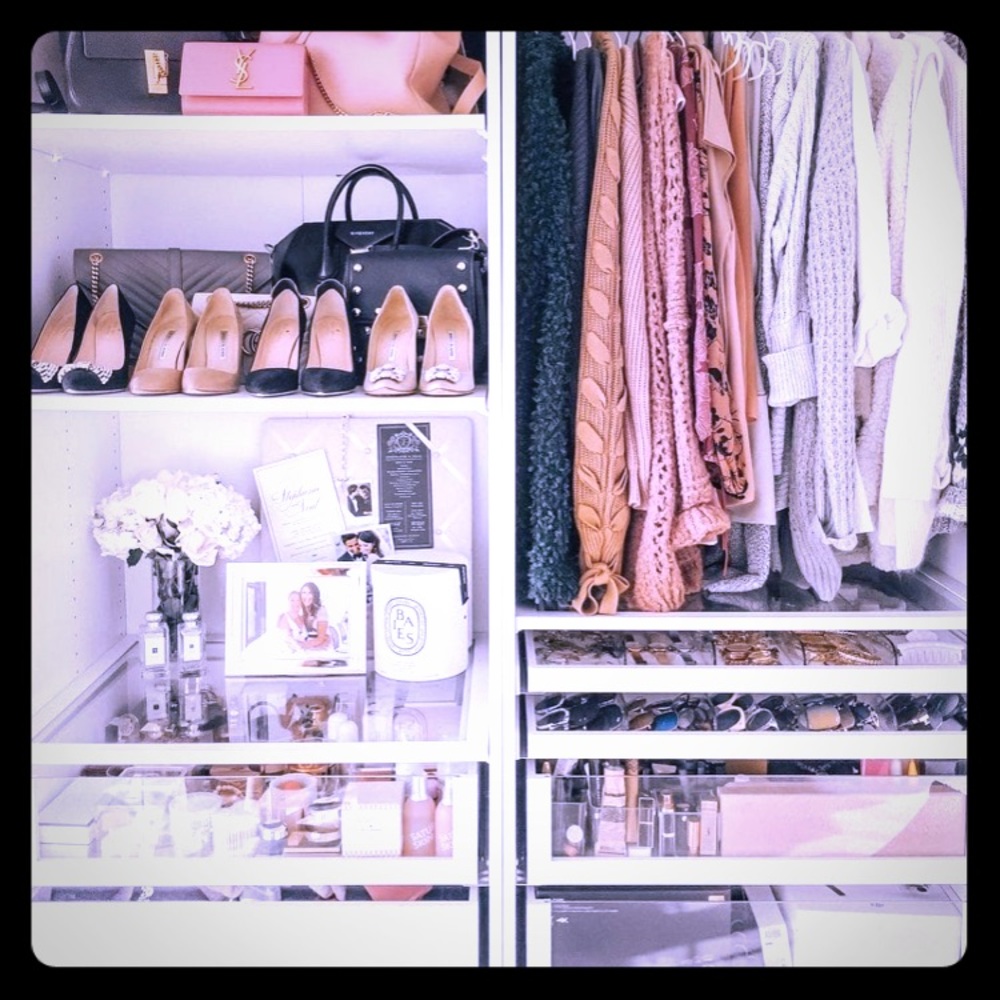 CLOSET CLOSING